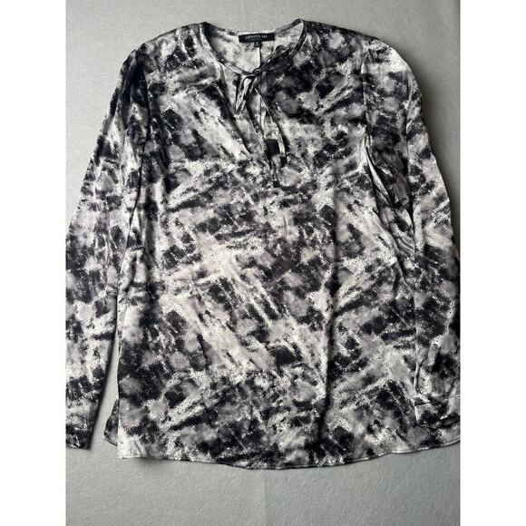 Lafayette 148 New York Tops - Lafayette 148 Grey printed front tie silk blouse, Size Medium